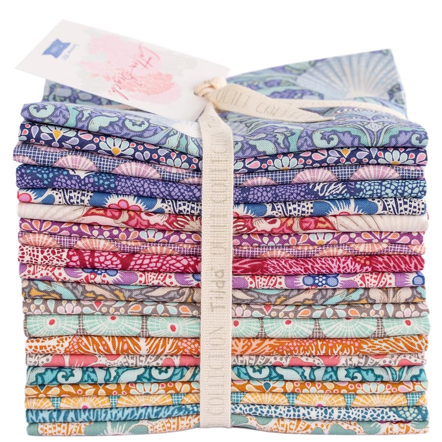 COTTON BEACH Collection Fat Quarter Bundle 20 FQ 300109 | Tone Finnanger TiLDA | Norway Beach Shells Ocean Indian Wood Block Free Pattern