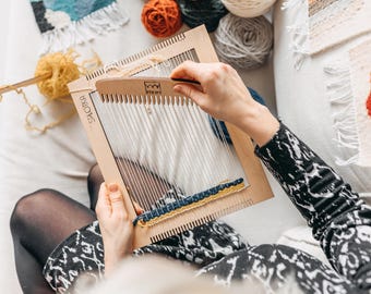 Kleiner Webrahmen-Bausatz mit Webkamm – DIY-Webstuhl-Set für Anfänger