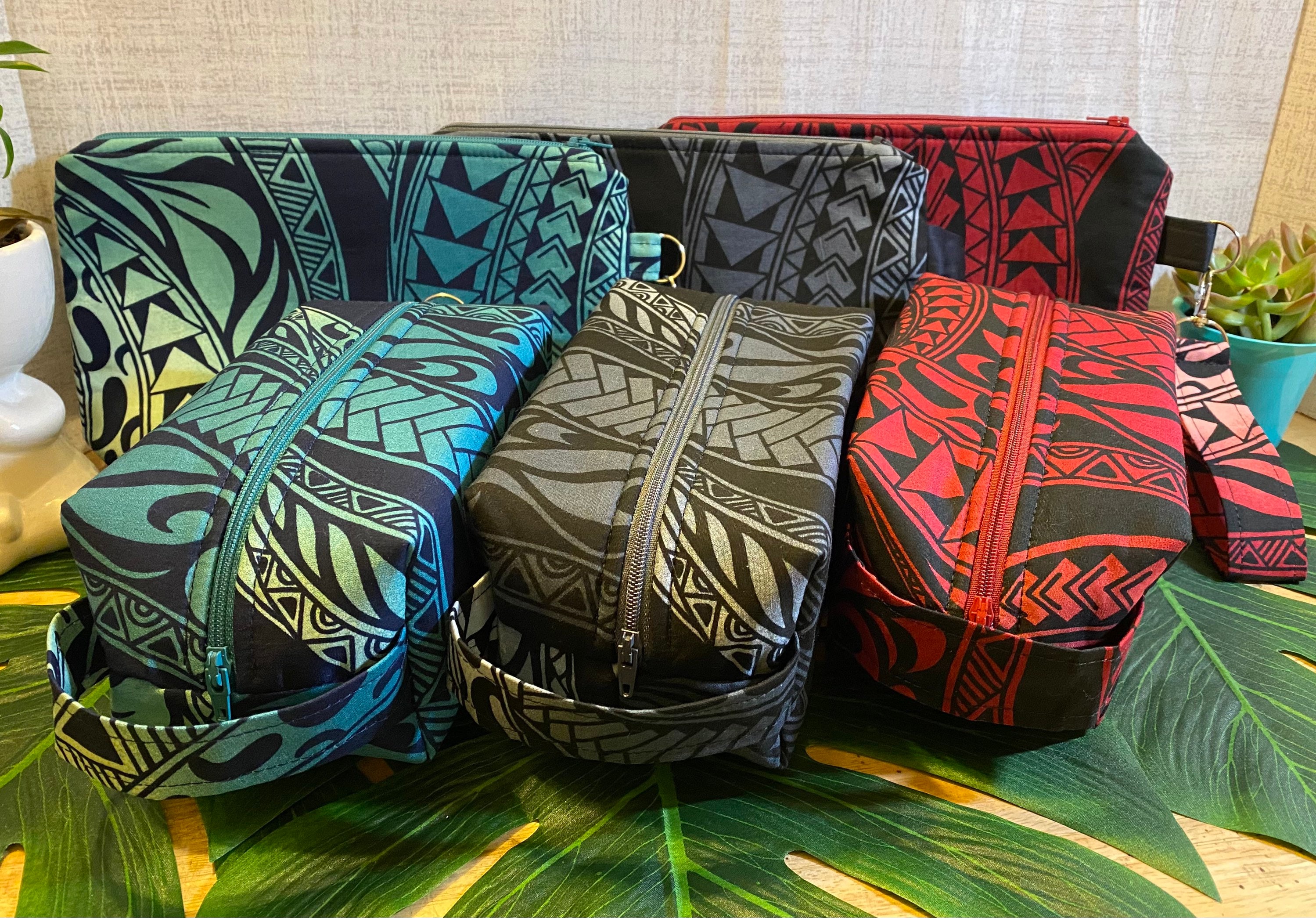 Red ombre clutch bag deals
