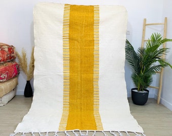 BEAUTIFUL KILIM RUG - Flat Area Rug - Kilim Woven Rug - White & Yellow Rug - Custom White Rug - Area Rug -Moroccan Rug - Handwoven Wool Rug