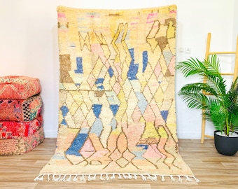 Vintage Boujaad Rug - Abstract Beige Moroccan Rug - Muted Colors Area Rug - Handwoven Berber Rug - Authentic Soft Wool Rug 5x8 FT