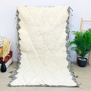 Marokkanischer Beni Ourain Teppich, Marokkanischer Teppich, Handgemachter Teppich, Berber Teppich, weißer teppich, schwarzer Teppich
