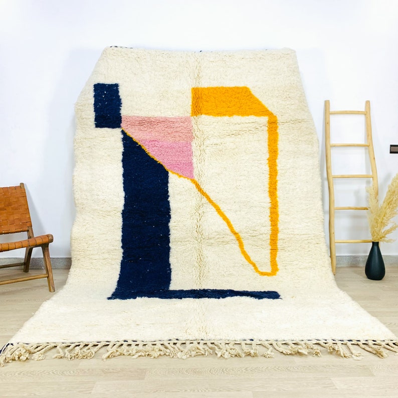 GORGEOUS-MOROCCAN-RUG