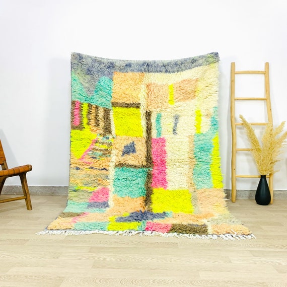 Vintage Boujaad rug, Authentic Moroccan Rug, Beige area rug, Berber wool rug, abstract rug 5x7 ft