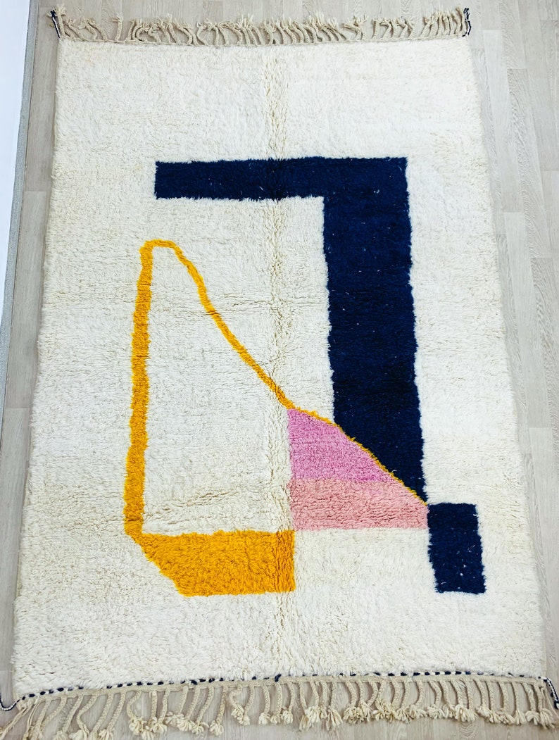 Abstract-White-Rug