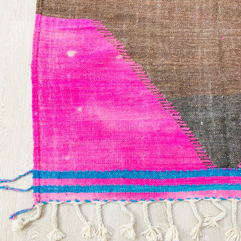 AMAZING KILIM RUG - Flatweave Kilim Woven Rug - Brown and Pink kilim, kilim Area Rug, Moroccan Kilim Rug
