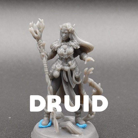 Umano Druido Femmina - Miniature D&D Wizkids - Terra dei Giochi