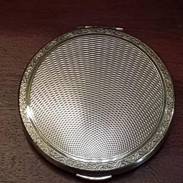 Vintage 1960's KIGU Sterling silver 925, compact (mirror), London  hallmarked