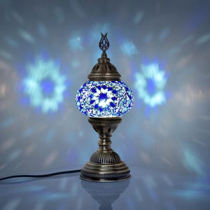 4 Variations Mosaic Table Lamp 5,5 Inch Globe Turkish Lamp Moroccan Lamp_(Blue Cubes-Red Mix-Stary Nights-Flame)