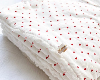 Grande couverture bébé en coton petits cœurs rouges et tissu effet mouton