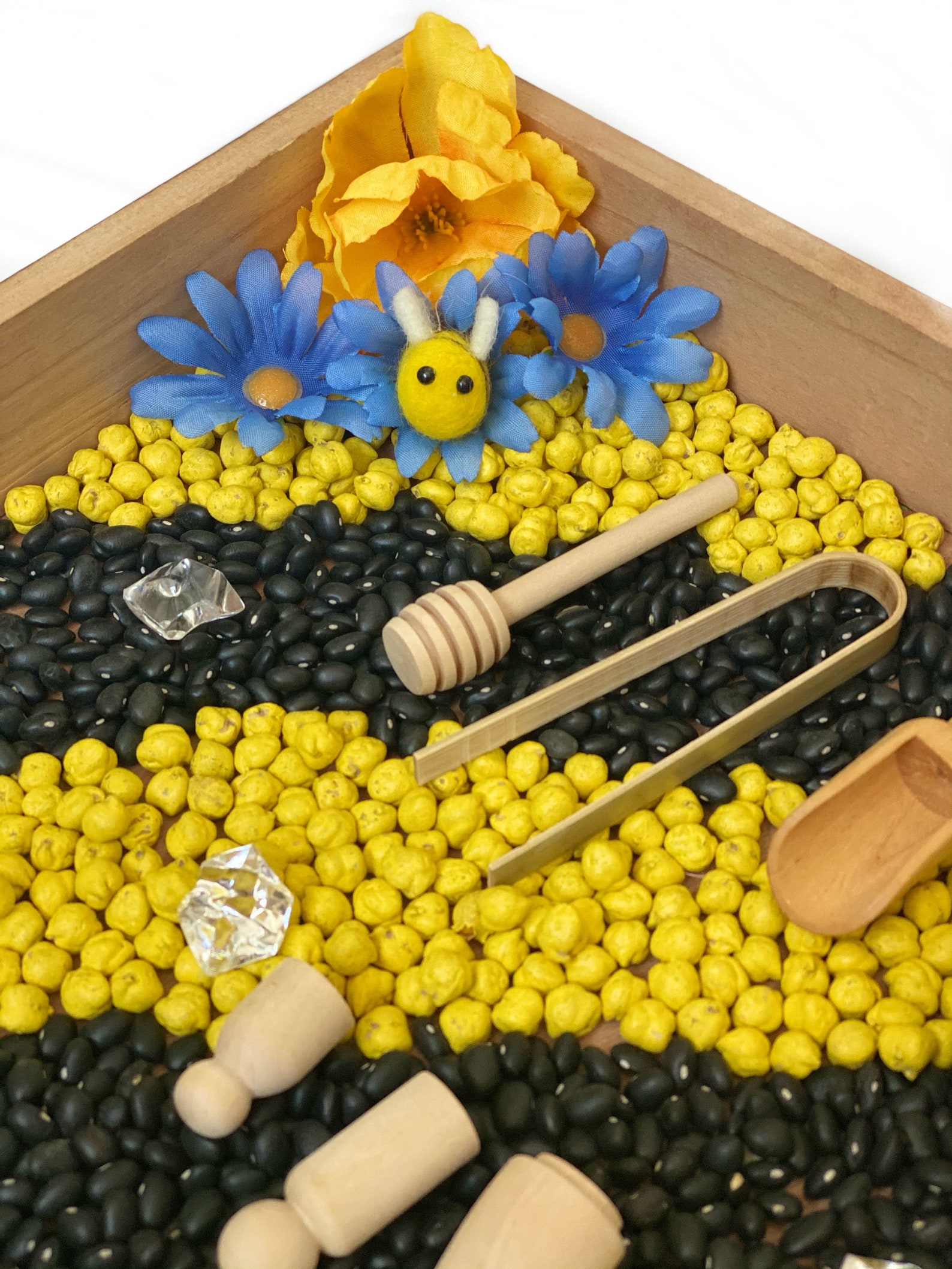 Buzzing Bee Sensory Kit Sensory Bin Sensory Play Sensory Etsy