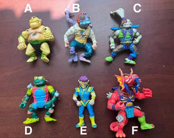 ヴィンテージ ニンジャ タートルズ フィギュア ロット – プレイメイツ
