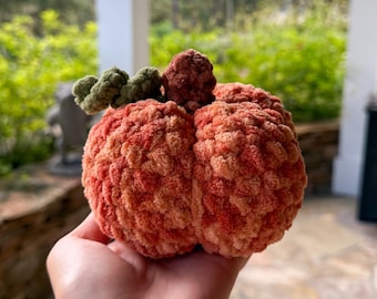 Crochet Pumpkin Amigurumi | Fall Halloween Plush Decor