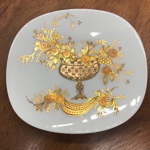 Gorgeous Vintage Gold Gilt Porcelain Decorative Plate Handpainted By Bjorn Wiinblad for Rosenthal Germany Studio Line
