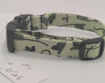 Mice on green cat collar 6" - 10" adjustable black solid hardware, 1/2" wide