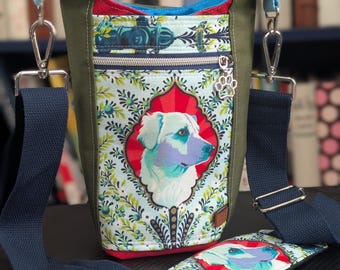 Tula Pink Golden Retriever waterproof water bottle crossbody bag -Standard size (green)