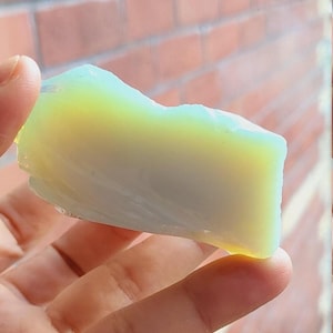 Andara, diosa del agua: guardiana de la luz, la verdad divina, la sabiduría divina y el amor divino.