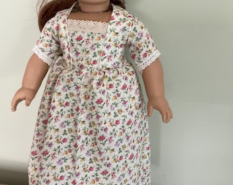 Vestido de estilo colonial para muñecas americanas de 18 pulgadas.