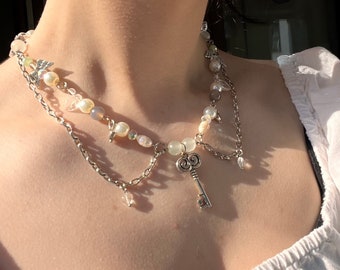 Collier de perles de fée | Perles d'eau douce, breloques en verre
