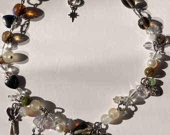 Collier Fée du Jardin| Collier de pierres précieuses Fairycore, collier de perles esthétiques, tour de cou arc, bijoux perlés, perles d'agate