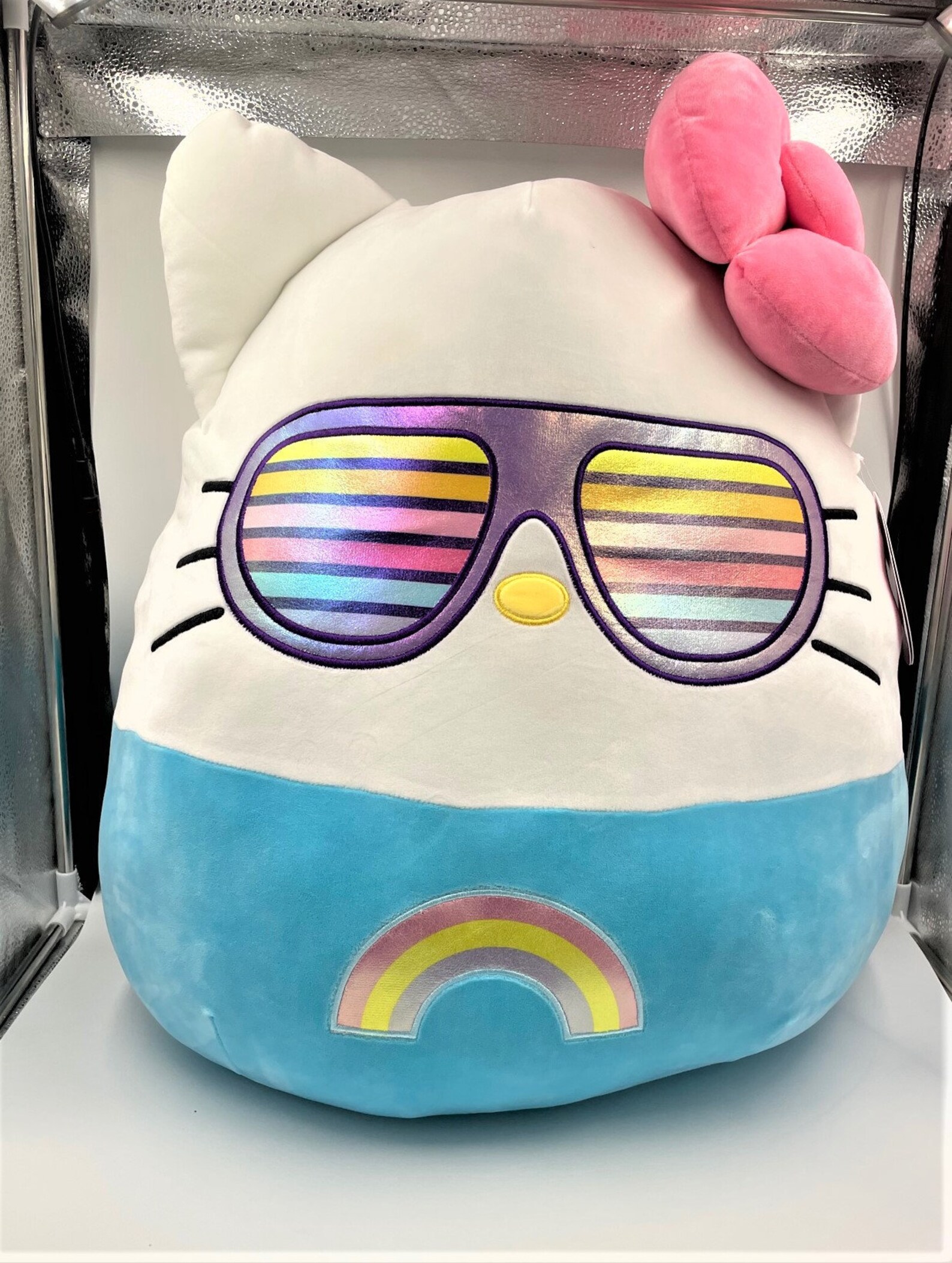 SQUISHMALLOW 20 Hello Kitty Rainbow Sunglasses NWT | Etsy