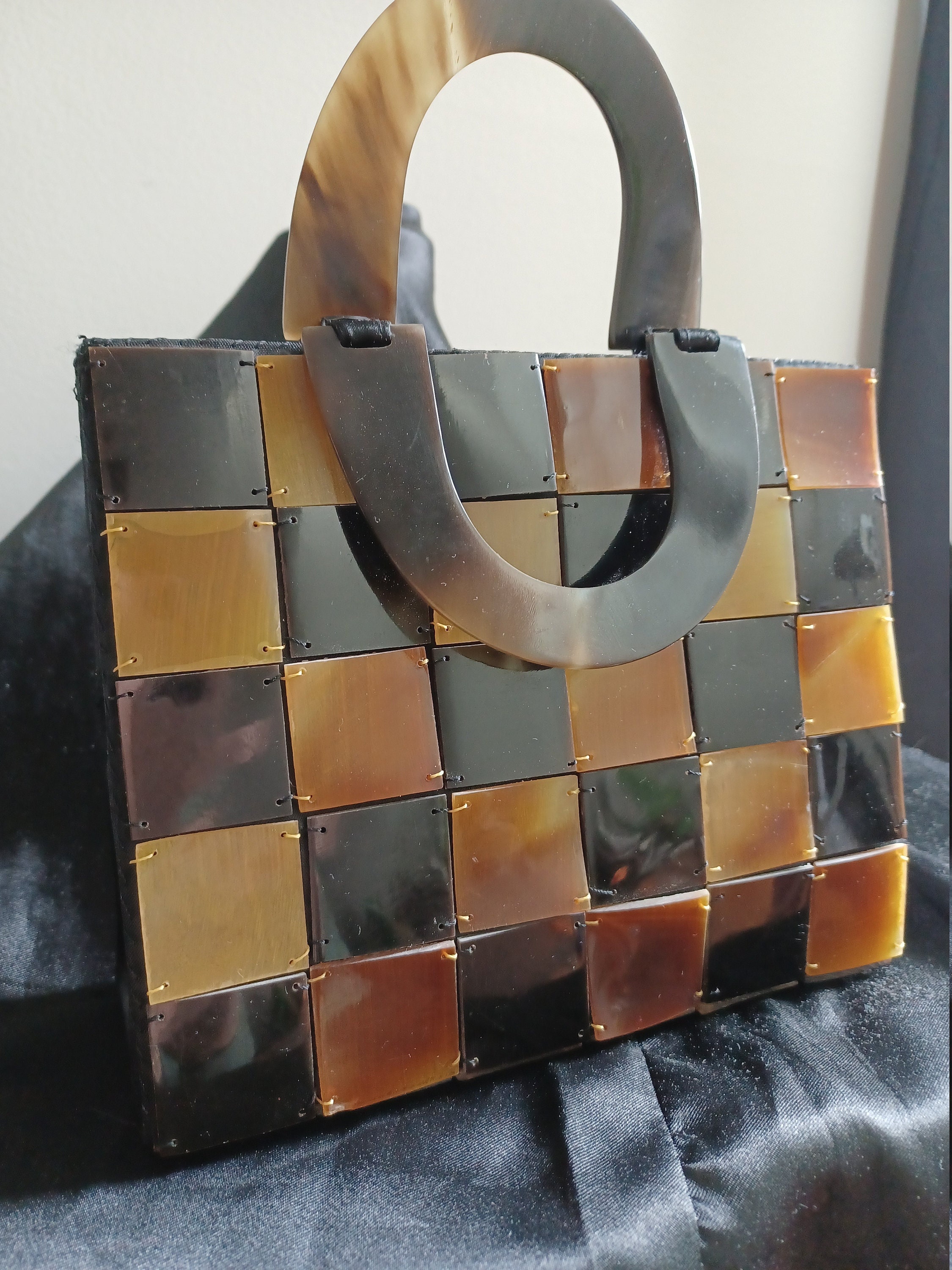 tortoise shell handbag