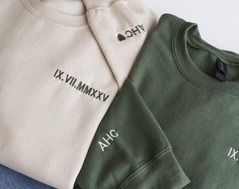 Anniversary Date Couples Sweatshirt, Personalized Embroidered Roman Numerals Sweatshirt, Gifts for Him, Couple Sleeve Initials Sweatshirt