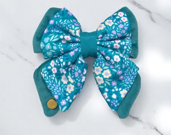 Dog Butterfly Plush Velvet Bow Tie in Green, | Wyld Cub Notting Hill Mint | Harness or Collar | Small Puppy | Comfortable Stylish