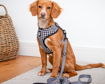 Adjustable Dog Harness for Extra Small Puppies to Large Dogs | Comfortable, Stylish | Black Dogtooth | Knightsbridge Houndstooth by Wyld Cub