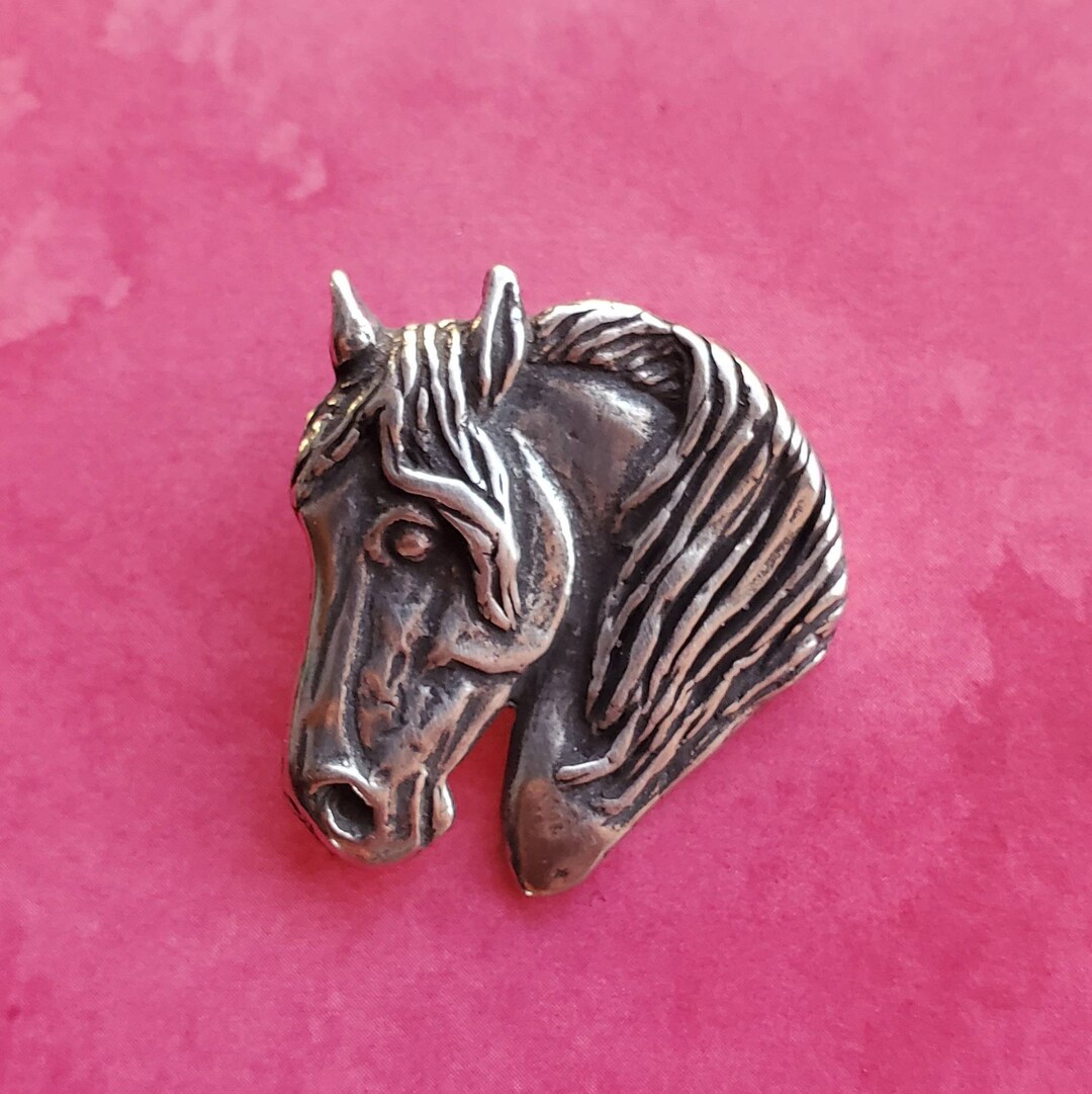 Horse Head Pendant, Classic Horse Jewelry, Horse Show Jewelry ...