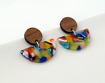 Earring colorful geometric Stecker wood. Boho Ohrringe. minimalist Jewelry. polymerclay earrings. Leichte Ohrringe Handgefertigt