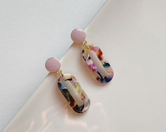 Aretes acrílicos coloridos / aretes formas geométricas / aretes geométricos / aretes colgantes / aretes rosa / joyería para mujer