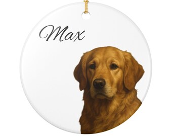 Puede incluir: Adorno redondo de cerámica blanca con un retrato de un golden retriever. El perro tiene pelaje marrón dorado. El nombre "Max" está escrito en una elegante escritura. Una cuerda dorada está unida para colgar.
