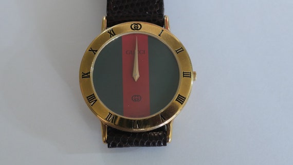 Gucci stripe hotsell watch
