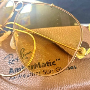 1970's Vintage Bausch & Lomb Ray-ban All-weather Ambermatic Shooting image 4