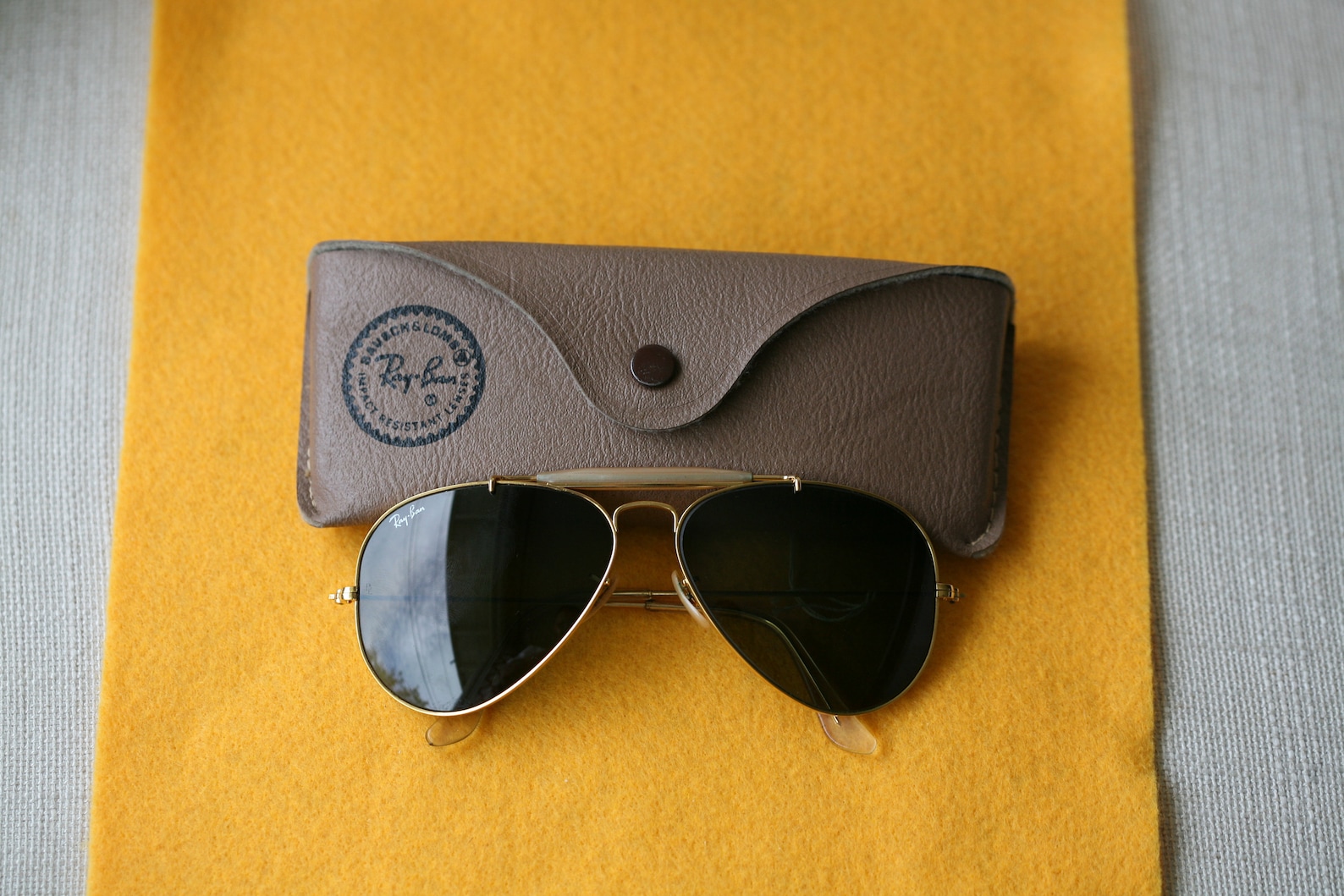 Ray Ban Sunglasses Loop Around the Ear B&L 1980s 64 14 Etsy UK