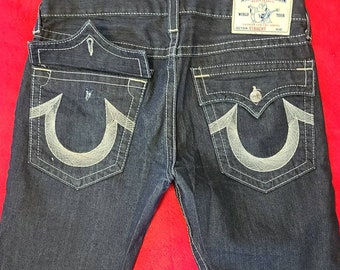 True Religion embroidery logo 33x33 size men