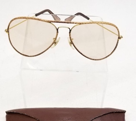 Vintage Ray Ban Leather B&L Aviator Sunglasses - Etsy 日本 Vintage Ray Ban Leather B&L Aviator Sunglasses - Etsy 日本
