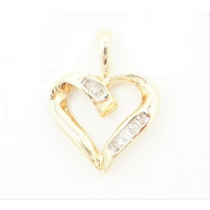 14k Yellow Gold .12ct Natural Baguette Diamond Heart Pendant