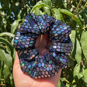 Diamond scrunchy