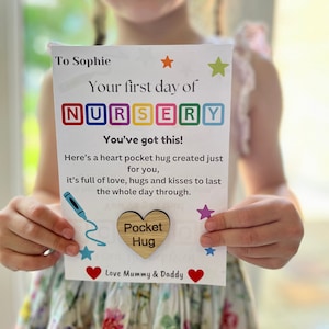 Câlin personnalisé pour la rentrée des classes, cadeau anxiété de séparation, badge soucis, carte porte-bonheur pour enfant, cadeau pour une chambre d'enfant, jeton de rentrée