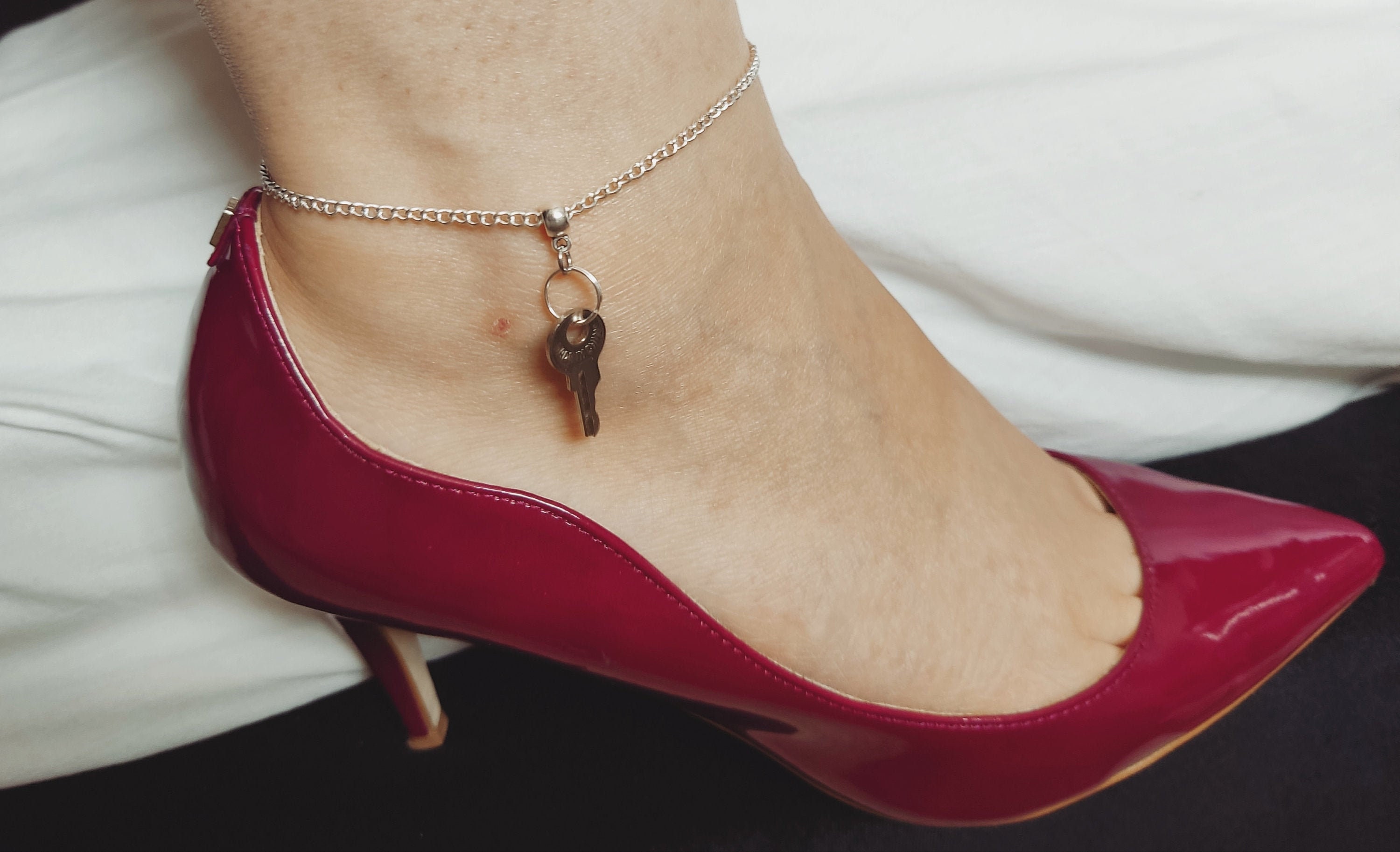 Keyholder Keyring Hotwife Anklet Jewelery Bracelet Fetish Xxx Photo