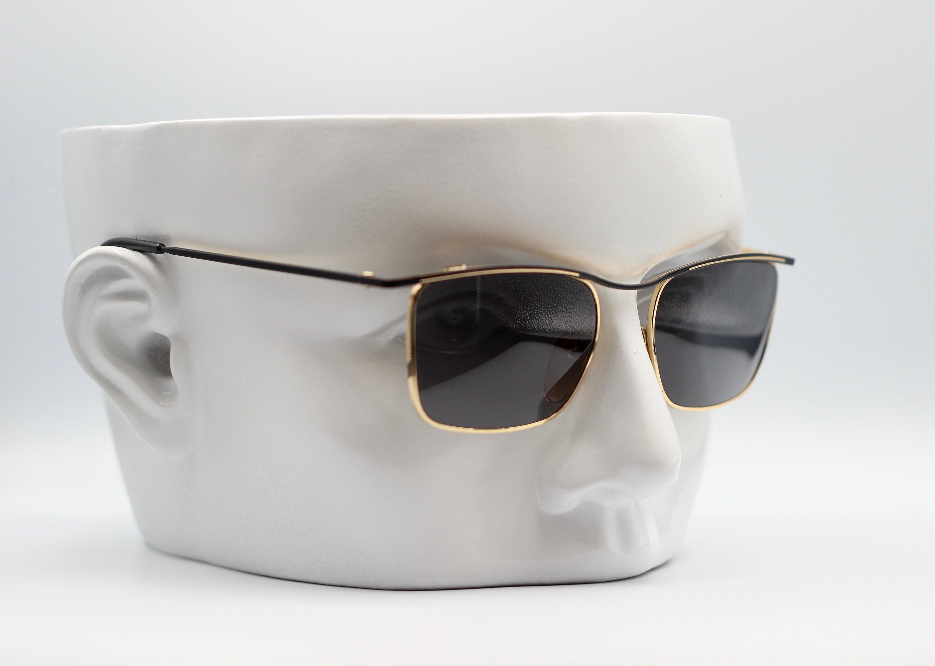 90's Swing by Lastes M824 Gold&black Unisex Sunglasses NOS 90's Swing by Lastes M824 Gold&black Unisex Sunglasses NOS