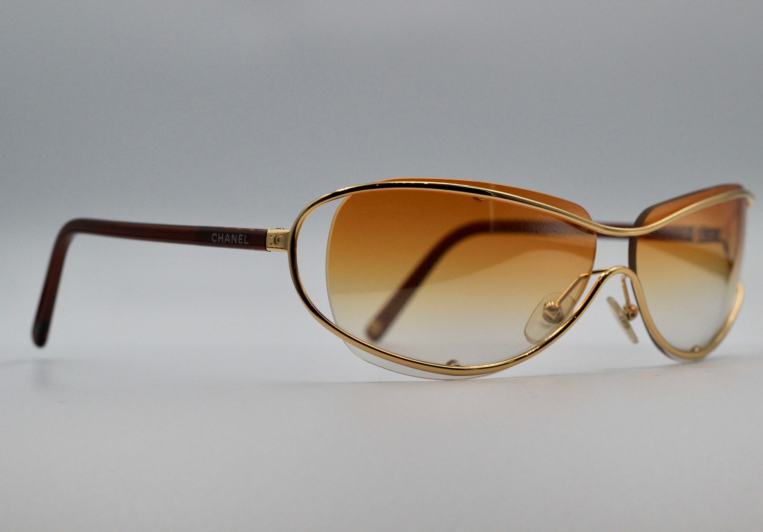 Vintage CHANEL Sunglasses Model CC4117B