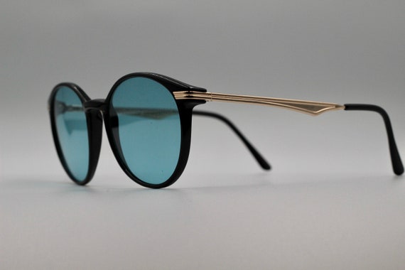 Sirena 90’s frame Italy unisex sunglasses NOS - image 9