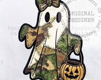 Retro Halloween grönt kamouflagespöke png, trendigt lapptäckespöke png, sött kamouflagespöke med pumpa png, läskig säsong png