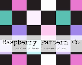 Può includere: Uno schema senza cuciture con un design a scacchiera che presenta quadrati rosa, bianchi, neri, blu chiaro e viola. Il testo "Raspberry Pattern Co. seamless patterns for commercial use" è nella parte inferiore dell'immagine.