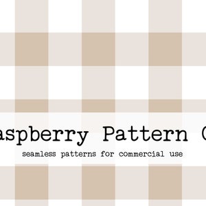 Könnte beinhalten: Ein nahtloses Muster mit einem beige-weißen Gingham-Design. Der Text "Raspberry Pattern Co. seamless patterns for commercial use" befindet sich am unteren Rand des Bildes.
