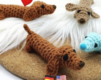 Mini-Dachshund no sew PDF crochet pattern | Amigurumi dog crochet tutorial in english and german