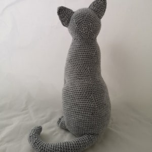 Sitting cat crochet pattern image 4